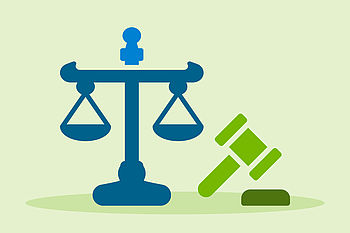 Waage und Richterhammer © iStock.com - Hiranmay Baidya