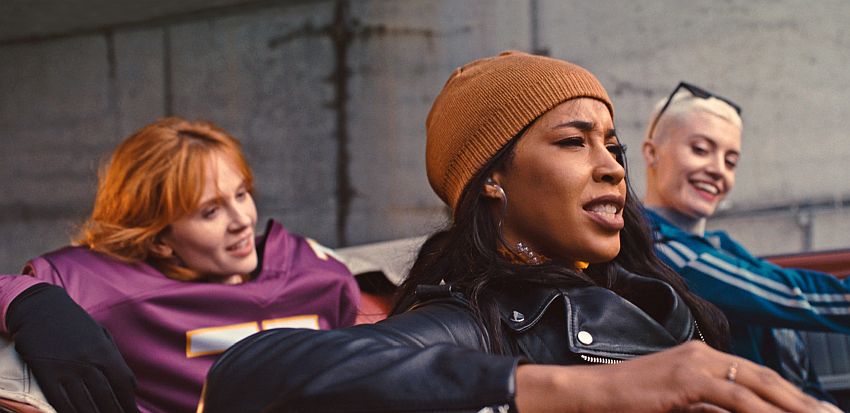 Die Kampagne "Sinnvestieren" der Deka ist ein Beispiel für eine moderne Darstellung von Frauen in der TV-Werbung © Deka Die Kampagne "Sinnvestieren" der Deka ist ein Beispiel für eine moderne Darstellung von Frauen in der TV-Werbung © Deka