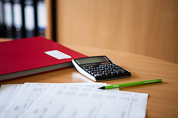 Taschenrechner und Formulare