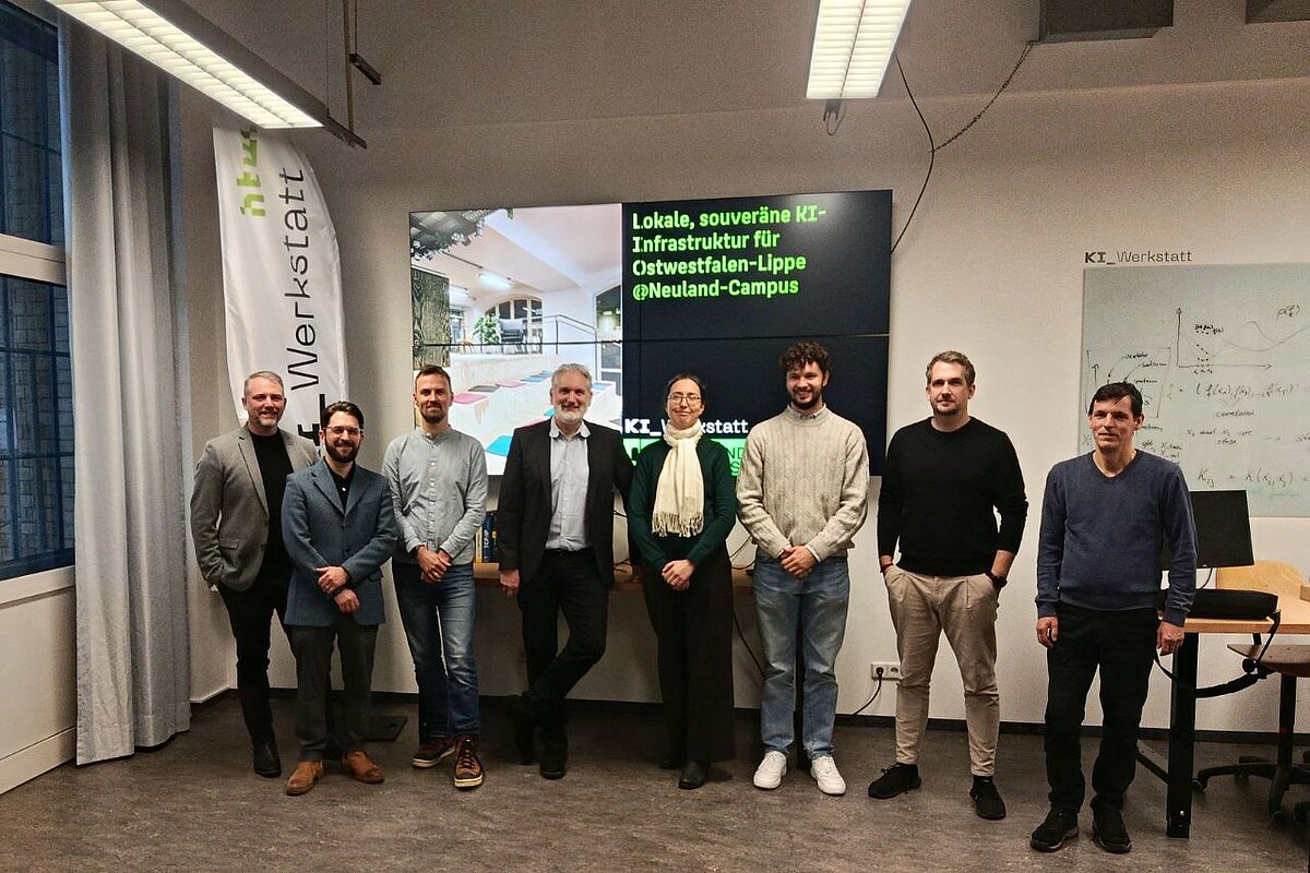 Gruppenfoto (v.l.n.r. Stefan Wittenberg, Valerio Neri, Erik Rodner, Michael Steinberg, Christina Kratsch, Christopher Wortmann, Vincent Glomm, Stephan Niesner) 