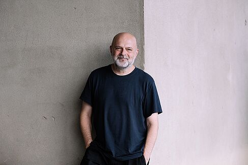 Porträt von Hussein Chalayan © Kimberly Bradley